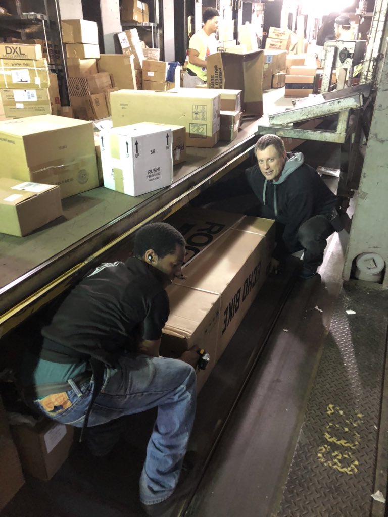 Hammer39 tweet media