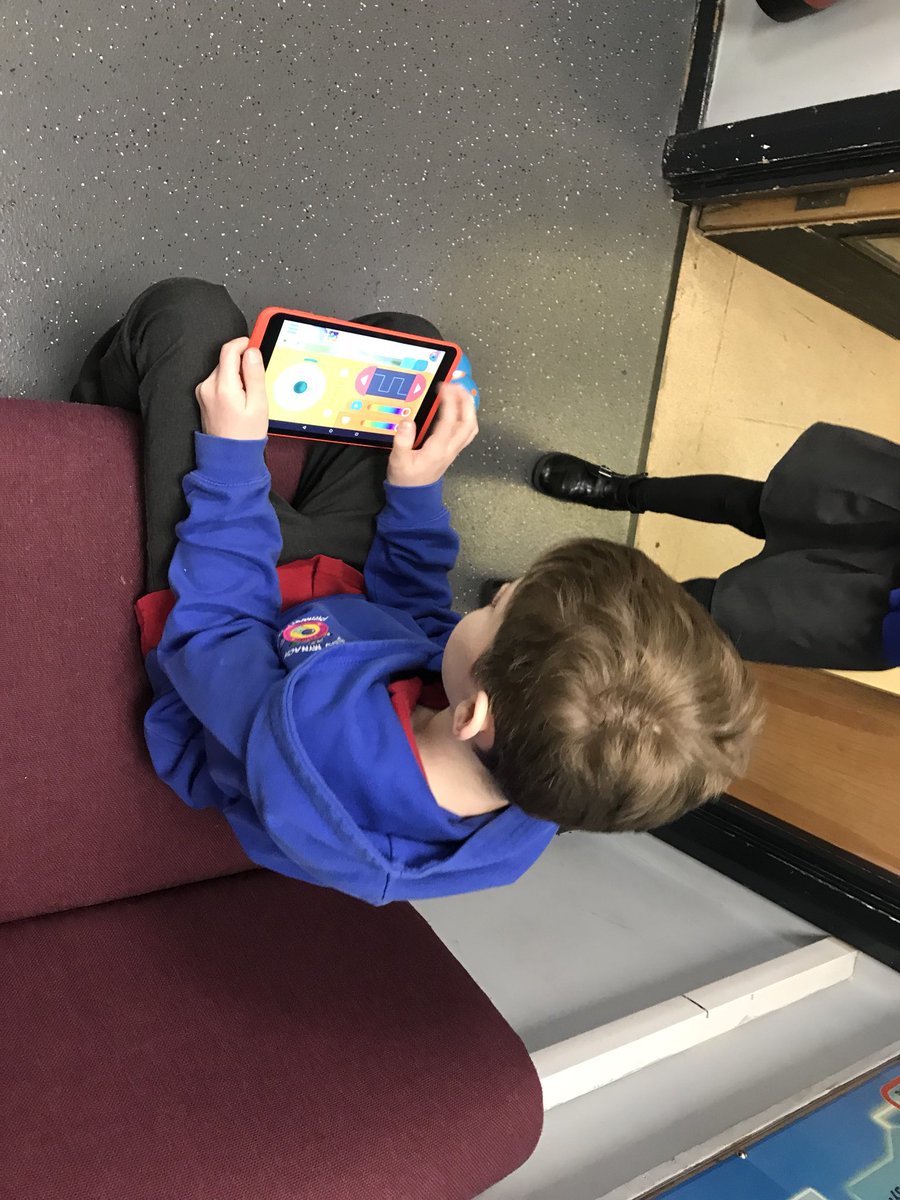 ympsdl's tweet photo. Digital leaders are attending a coding course to learn about our new robot Dash ready to feedback and implement into our classrooms #ympsdigital #DCF https://t.co/sNxR4Ycg7l