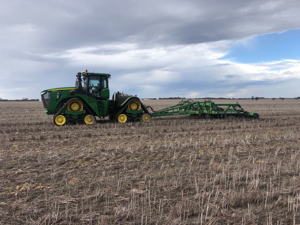 Demo Gessner 6011 in action this arvo at home, working into varying depths to clay. Unreal. She knows how to find it! <a href="/mcintoshandson/">McIntosh & Son</a>