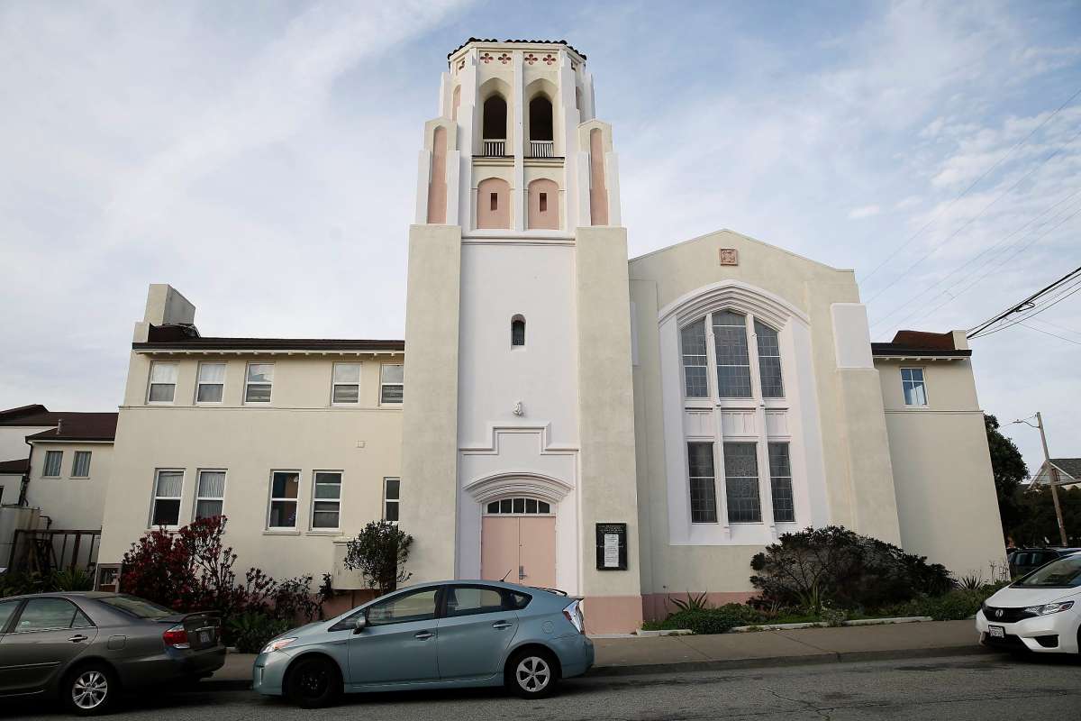 sfchronicle's tweet photo. Bills by Sen. Scott Wiener and Assemblywoman Buffy Wicks would make it easier for churches, religious organizations and nonprofit hospitals to build affordable housing on their properties.

Story by @AKoseff: https://t.co/hESiwOJ76d https://t.co/CgzI1tpqzI