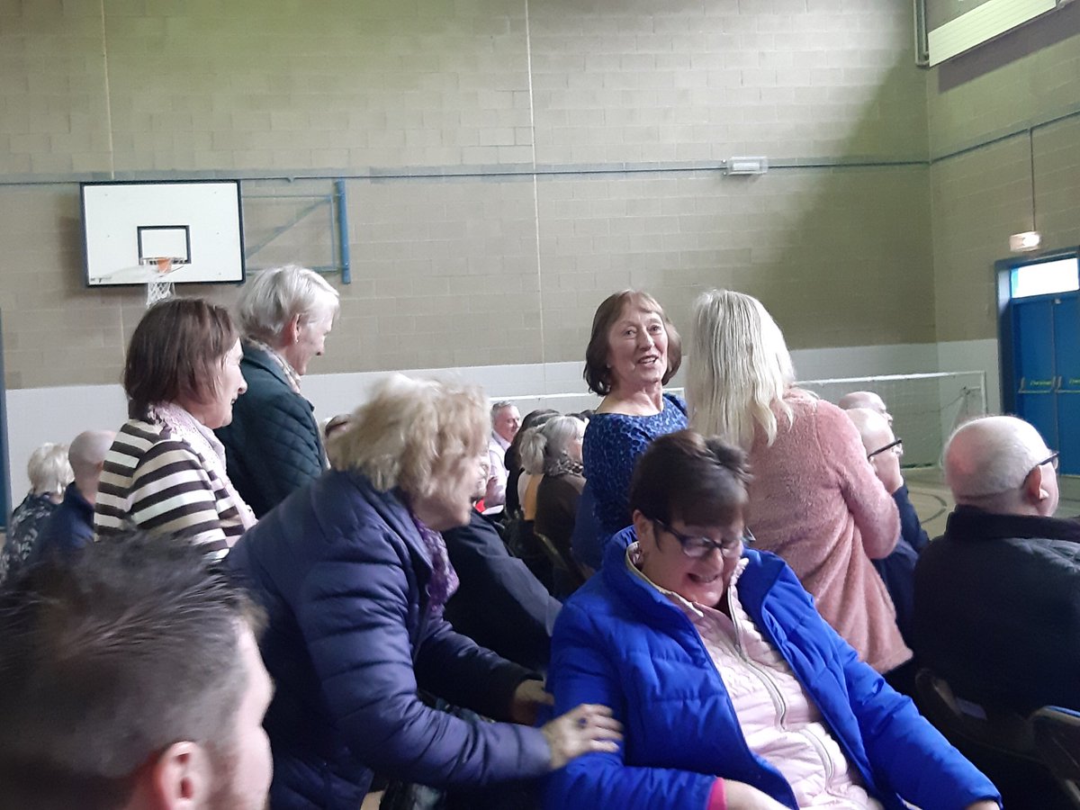 Fitman99's tweet photo. Great event Mens Health with Dementia NI at Tandragee leisure centre #meninthemiddle https://t.co/gLNOzJnCHb