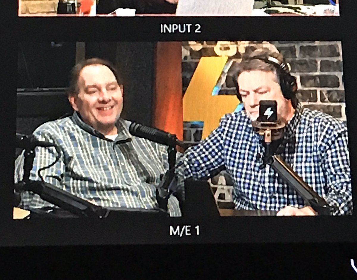 lifeofPri1's tweet photo. Twinsies @PatUnleashed @JeffyJFR https://t.co/yP7qw9oDyG