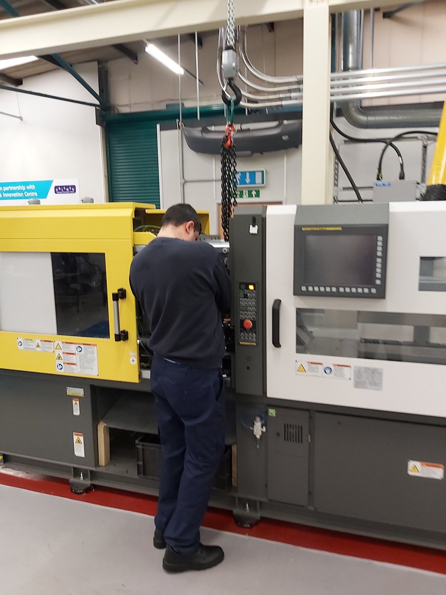 PolymerTraining tweet picture