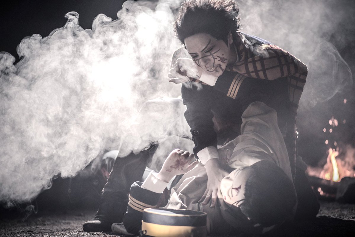 666zikill's tweet photo. 【ゴールデンカムイ/cos】
.
.
.

俺が　必ず「　」してやる
.
.
.
▼
杉元 佐一*ジキル
尾形 百之助*アヲイ

photo*こんぶ

#お泊まりバトル0114 https://t.co/fzyktLKmKj