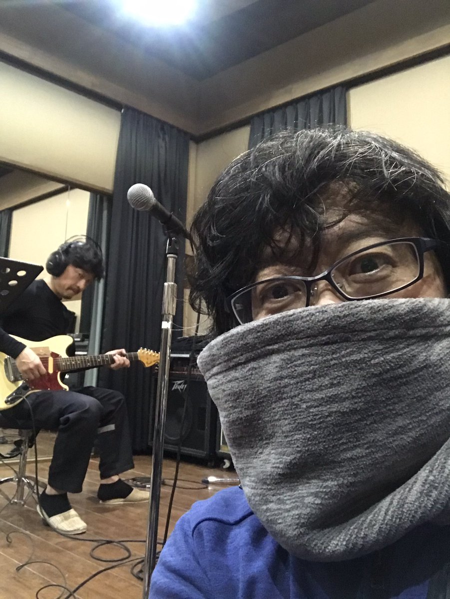 Neggy9Tager's tweet photo. #NICEEVIL
花粉がツライです写メ
(カシャ)📸
いちご「やめてくださいー音はいるやーん」
ねぎ「あ、そうですね」 https://t.co/xJ8c78S2hy