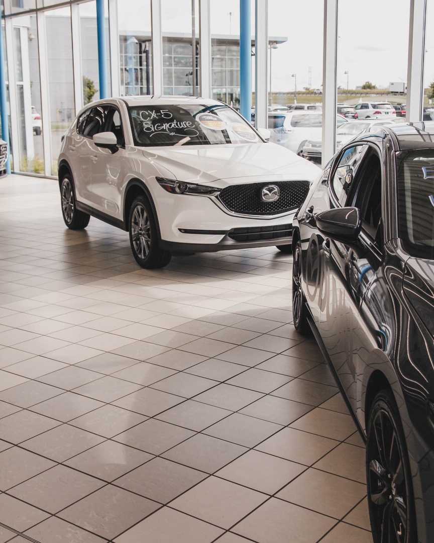 MazdaBouch's tweet photo. Si pour vous la conduite c'est bien plus que de se rendre du point A au point B, songez à faire partie de notre club de passionnés! 

Vous y rencontrerez plein de gens aux intérêts communs! 😊  #DuvalMazda #DuvalService 

👉  https://t.co/obEdwRfjcd https://t.co/0vs853gRJB