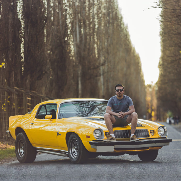 ChevroletCL's tweet photo. ¡Este es el súper muscle car de nuestro súper #ChevyFan del mes! ¿Sabes qué Camaro es?
Foto: Pedro A. https://t.co/fzpU37LlLO