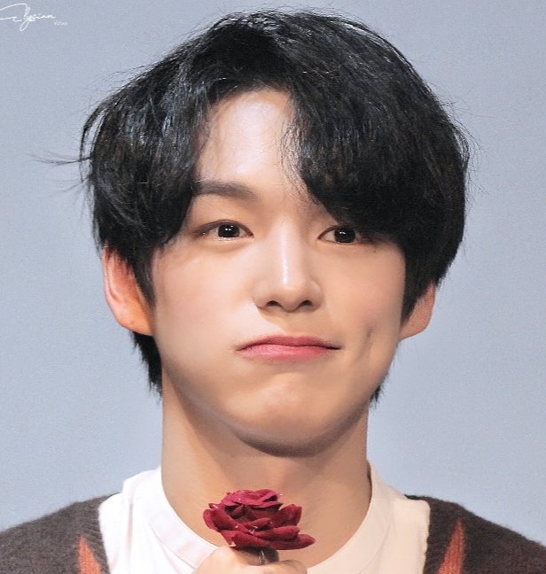 vicBondhsw's tweet image. technically chan is my second victim after wooya hahahahahahah
#marykaylipstick #makeupmuse 🤡