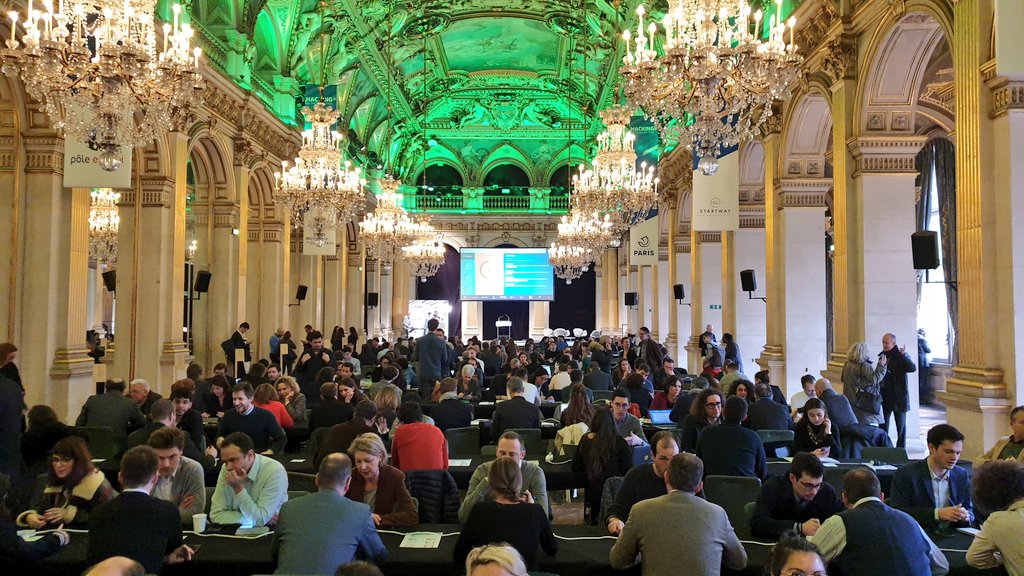 beau_kid's tweet photo. ๐ธ En direct de l'Hรดtel de Ville de @Paris pour suivre le #HackingParis avec @Elior_GroupFR. Tous les acteurs de l'#innovation et de la #foodtech sont au rendez-vous ! ๐๐ #Life4 https://t.co/MTZBelrScf