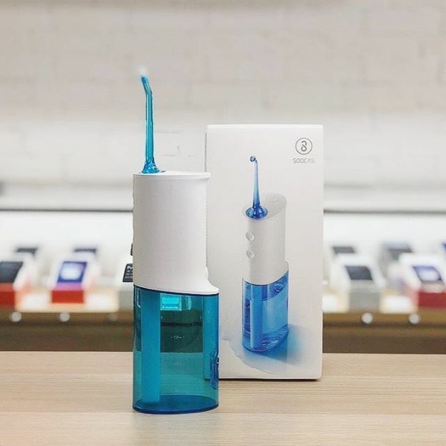 Ирригатор - ещё один помощник для создания идеальной улыбки! 😁
⠀⠀⠀⠀⠀
Что это? 🦷Это прибор для чистки зубов струей воды - конечно, он не заменяет использование зубной щетки, но обеспечивает дополнительный уход для полости рта 👄  Очень круто очищае… ift.tt/2IobiL7