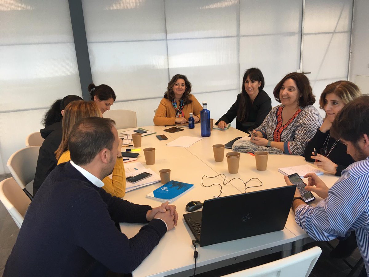 LBombeta's tweet photo. Trobada per promocionar la salut a #Marratxí , definim actuacions conjuntes, unim esforços, caminem cap a la salut, generem sinergies de feina, ens contagiem d'iniciatives i propostes...gran tasca conjunta, això només fa que començar @CSPontdInca @CMuntanya @AjMarratxi @jerosansa https://t.co/uWOuHmdiOk