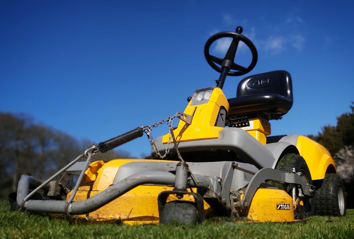 DemonstratorThe's tweet photo. It's front end Friday 😎

A new feature post every week on my new blog page on Facebook.

https://t.co/iilzSGYDJC

#FEF #FrontEndFriday #Stiga #Mountfield #ATCO #lawnmowers #mowers #gardenequipment #outdoorpowerproducts #thedemonstrator https://t.co/laoLEpYPeu