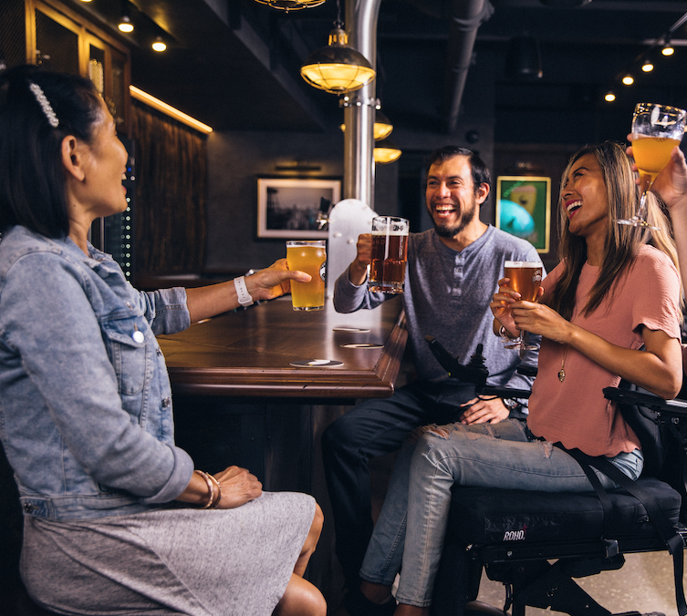 i_spaniel's tweet photo. #cheerstotheweekend

What beers will you drink while watching the @SixNationsRugby this Saturday?

We’re looking forward to catching the game at Hobsons Brewery Taproom and sampling some of their finest brews!

#beer #craftbeer #beerlovers #breweries https://t.co/XYHRO5AGhe