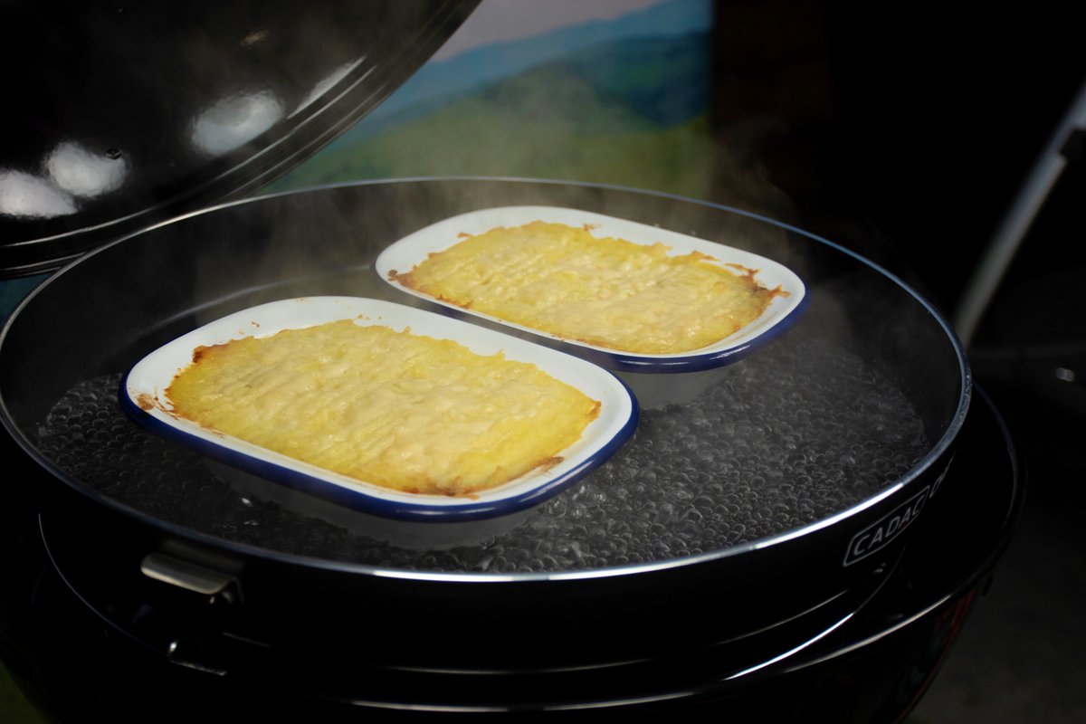 We love #BritishPieWeek! Another tasty treat for the Cadac office today! Using the Chef Pan as a bain marie has kept the filling on these cottage pies from drying out - perfect results! 🥧😋