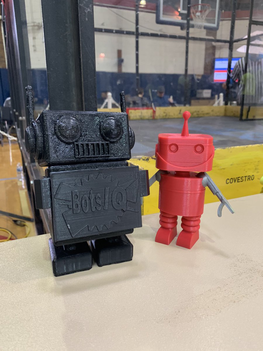 SCWDB15's tweet photo. Mik and Stella ready for their first @BotsIQSWPA #BotsIQ prelims @RMU #3Dprinted #sparkswillfly #crowbarseason #STEM #botfights https://t.co/5PexWmwA9W