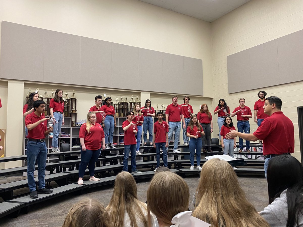 McCullough JH Choir tweet media