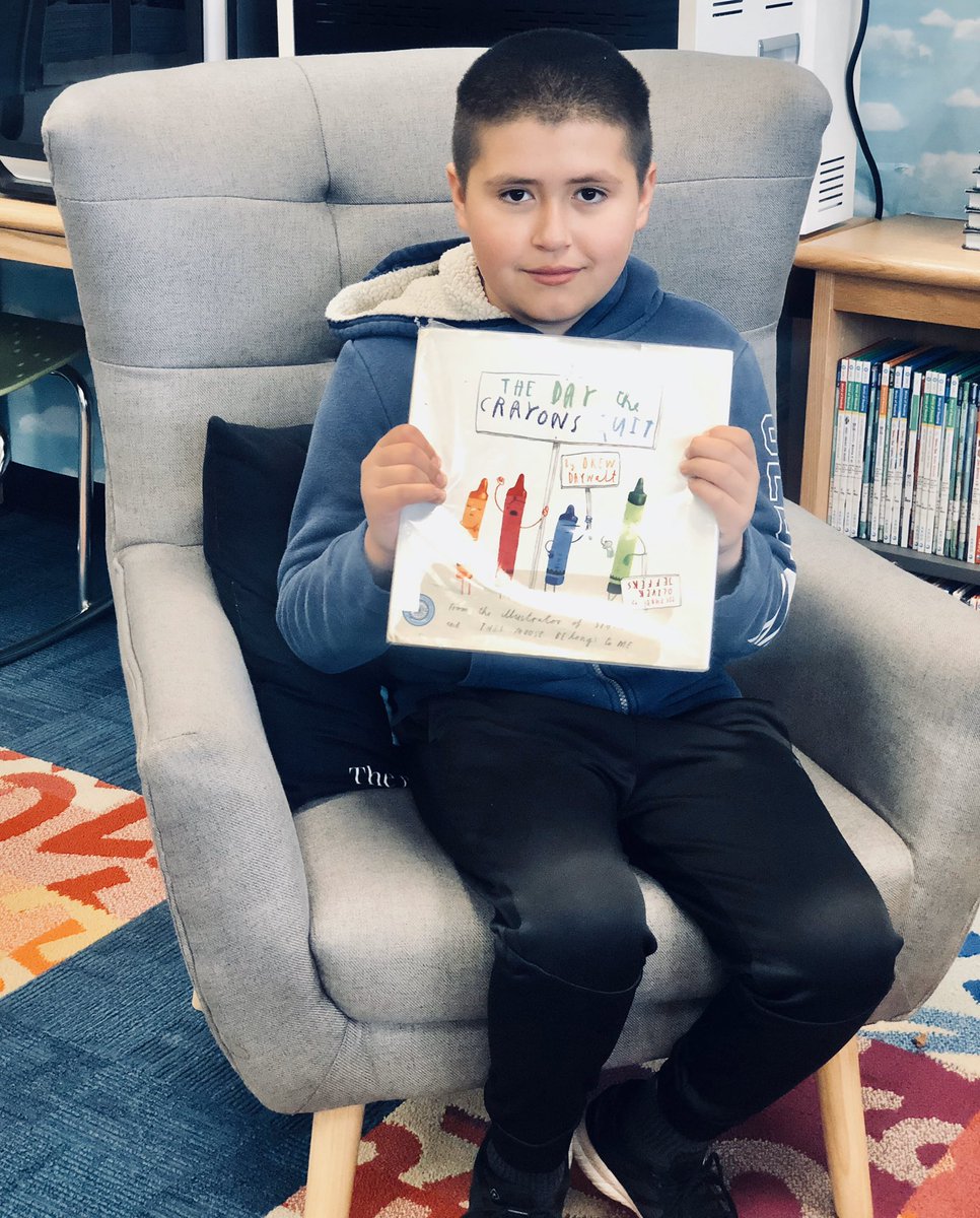DrJazmineLFrias's tweet photo. What a joy it is the see our Ss taking such leadership at @Williams_BCSD! Our Student Council President blew me away with his read-aloud to first graders in the library yesterday for Read-Across America week. #WeAreWilliams #GoWildcats🐾 #TeamBCSD #ReadAcrossAmericaWeek2020📚 https://t.co/i8L8MsVX3W