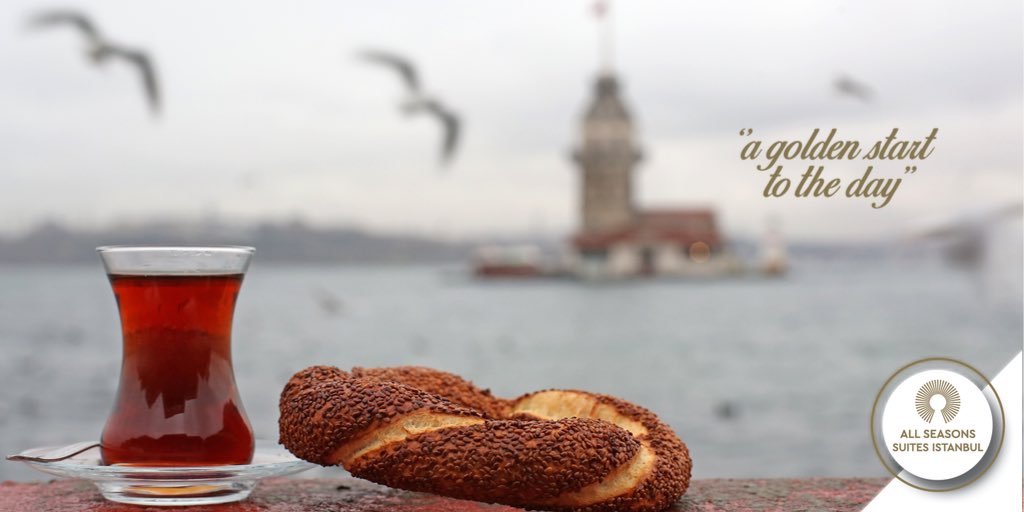#İstanbul’un ve boğazın eşsiz manzarası eşliğinde geçirilecek bir gün seyahatinizi unutulmaz kılacaktır.🥨

A day spent with the unique view of #Istanbul and #Bosphorus will be unforgettable. ❣️

#agoldenstarttotheday
📞 +90 (0212) 523 50 50
🌍 allseasonssuites.com