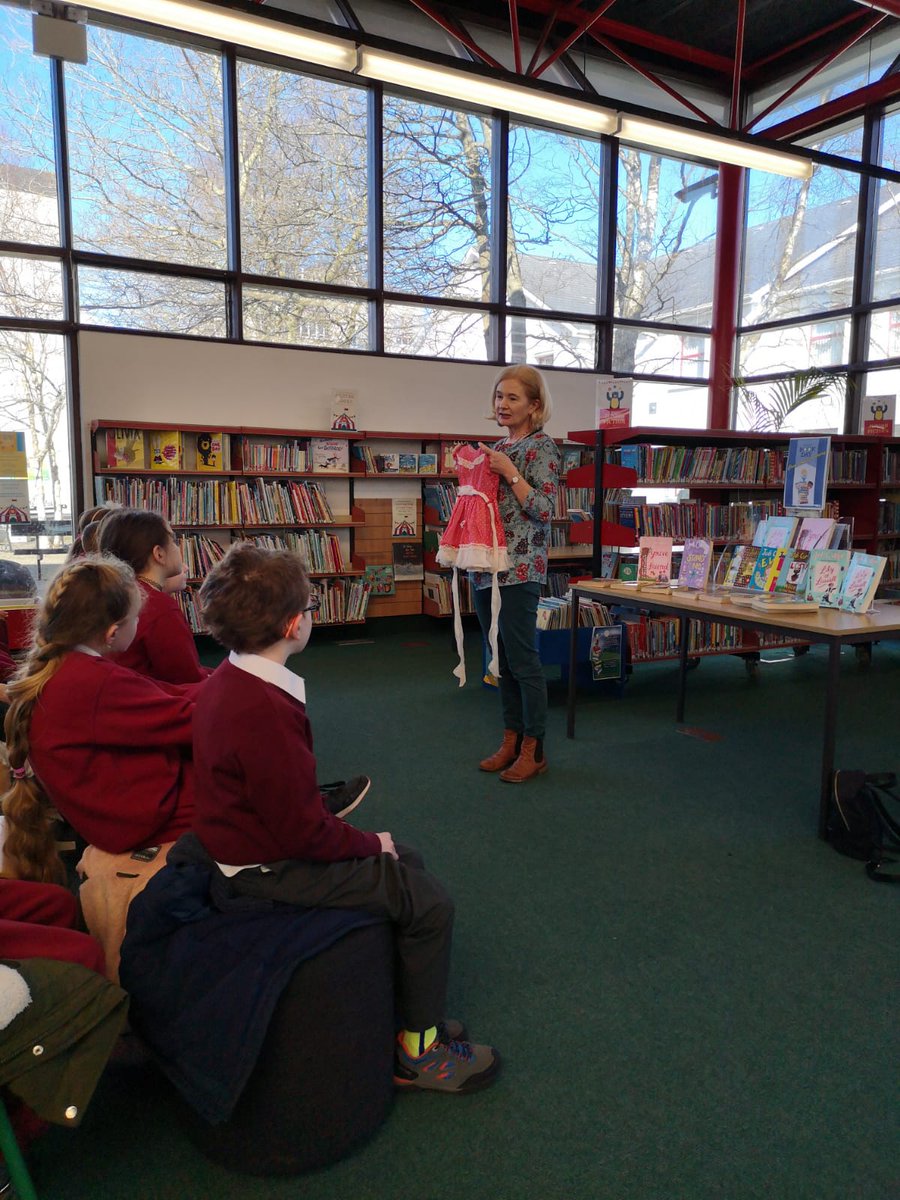 StConaires's tweet photo. Judi Curtin shared her writing experiences with 3rd class in Shannon Library this week. Thanks to Judi and our local librarians for a great experience. #Clarelibrary https://t.co/7yJLfR6JCY