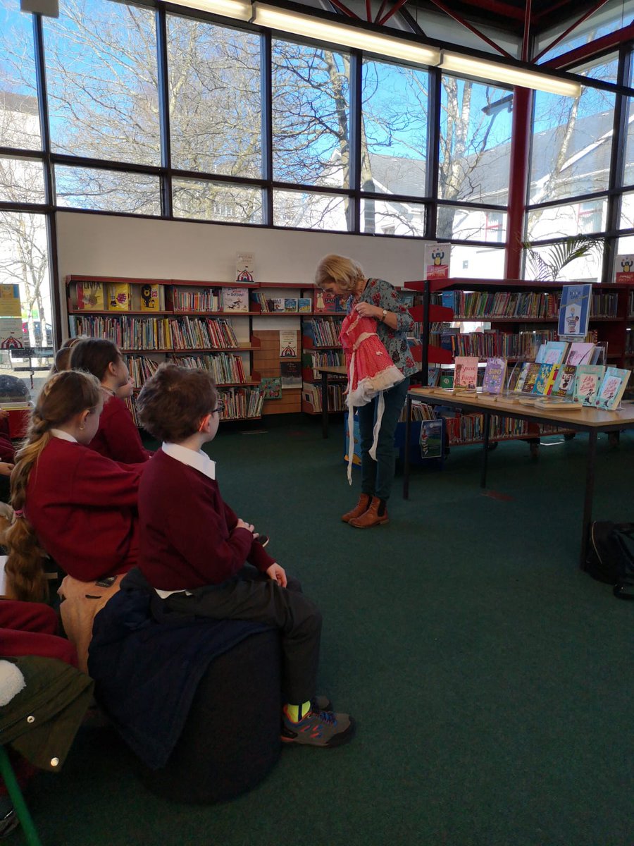 StConaires's tweet photo. Judi Curtin shared her writing experiences with 3rd class in Shannon Library this week. Thanks to Judi and our local librarians for a great experience. #Clarelibrary https://t.co/7yJLfR6JCY