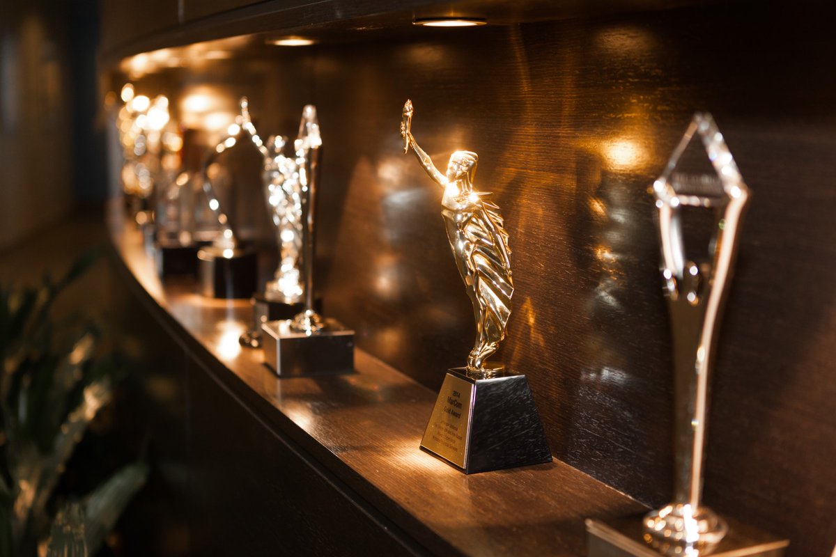 NAS_Nationwide's tweet photo. We won the Bronze @TheStevieAwards for our Nationwide Advisory Concierge Services℠. Congratulations to all the other 2020 winners! https://t.co/8tsRXlBVmA https://t.co/oC5uq73HSJ
