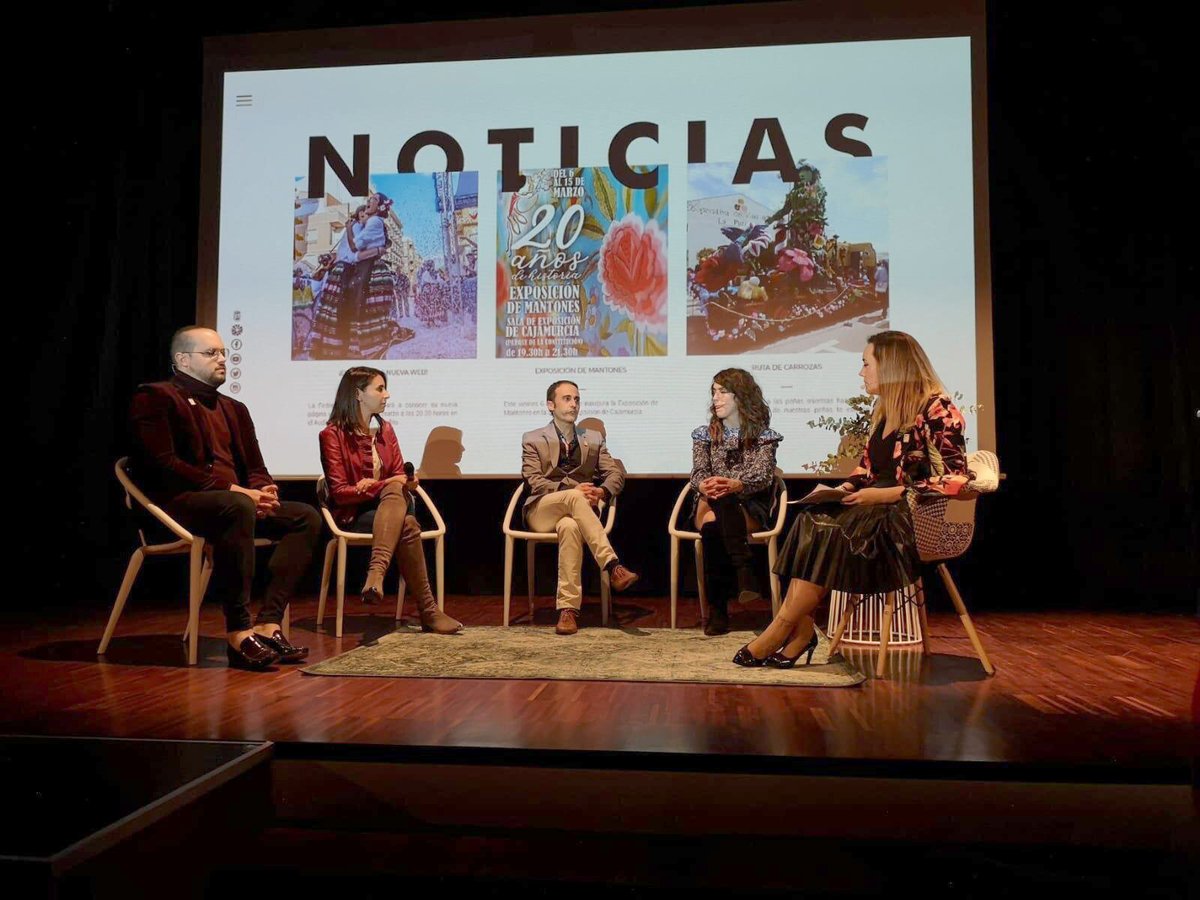 yeclaweb's tweet photo. Ayer estuvimos presentando la nueva web de la Federación de Peñas de San Isidro. 🤩🤩

Muchísimas gracias por confiar en nosotros para este gran proyecto.  💃 💃 💃 

https://t.co/M0EEJI0Z9c https://t.co/olmGErqF0D