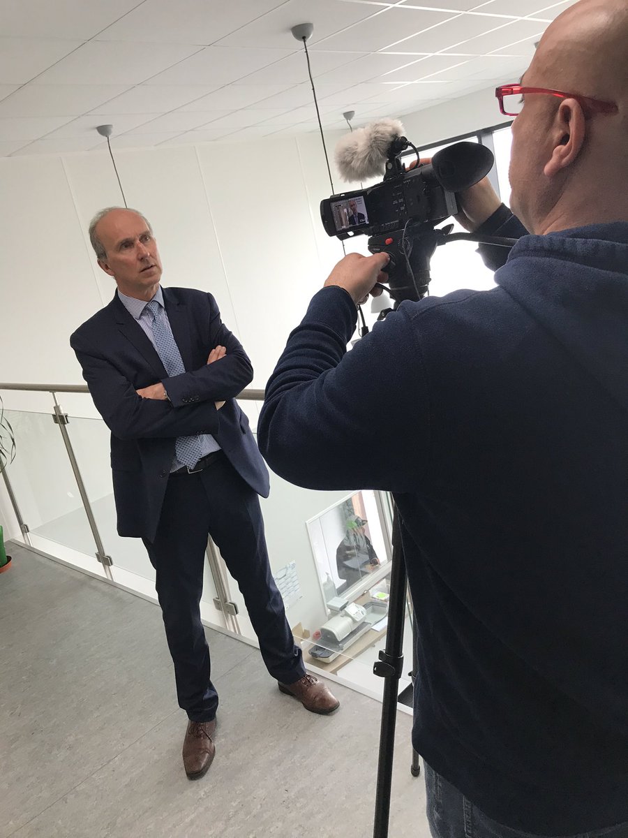 FHER_ORG's tweet photo. Tournage Reuters chez l un de nos adhérents @Christeyns à Vertou (44) pour montrer la mobilisation des fabricants de gels hydroalcooliques. Une production française pour les hôpitaux et le personnel médical! #COVIDー19 #afise #desinfection #gelhydroalcoolique https://t.co/U8rOwmJvfO