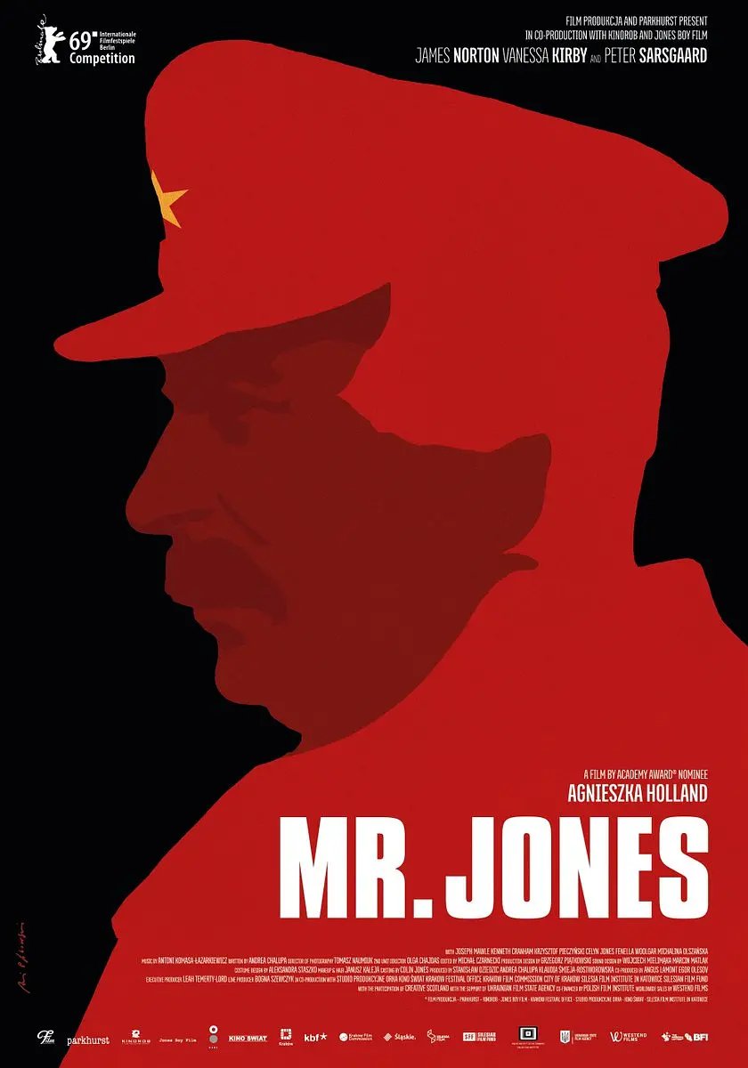 yangpigui's tweet photo. 2019年波兰电影《Mr. Jones（琼斯先生）》，导演Agnieszka Holland（阿格涅丝卡·霍兰）。1933年采访过希特勒、会说俄语的威尔士记者Gareth Jones冒死潜入乌克兰亲眼目睹大饥荒，释放回英国后第一次对世界揭开真相。两年后在内蒙古被苏联特工枪杀。 https://t.co/Xe4RI4O2PH