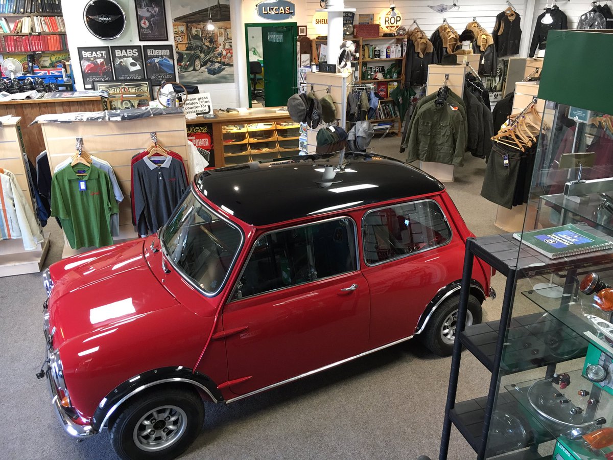 holdenvintage's tweet photo. Such a nice surprise to walk into the shop this morning and find this fun little 1965 Mini Cooper S FIA! 

Pop in to see it soon and while you’re here pick up your free motoring catalogue, #belstaff #motoringparts #carproducts and so much more!

#bromyard #hereford #worcester https://t.co/Osxz39vKCz