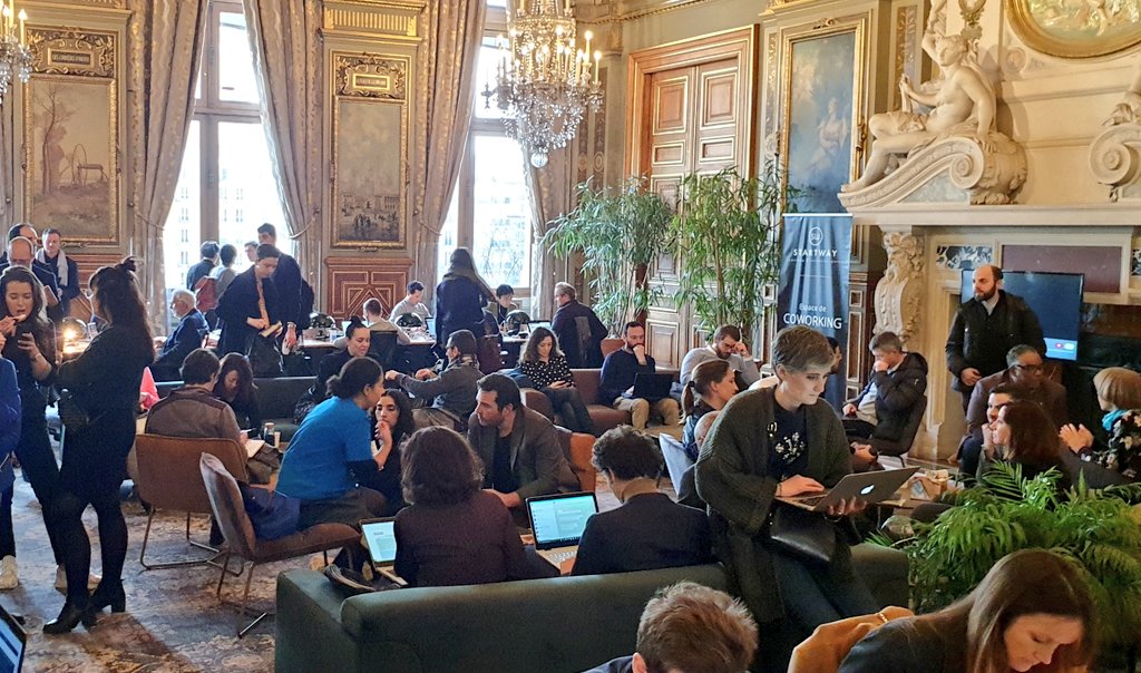Elior_Group's tweet photo. At the #HackingParis, the @Elior_Group teams meet 60 #startups and innovative actors of the future of #catering. Join us to discover the effervescence of Startup MeetUp: a moment of vibrant and creative exchanges! ๐๐ด๐ก #Life4 #Foodtech https://t.co/F2x5ZUOcUU