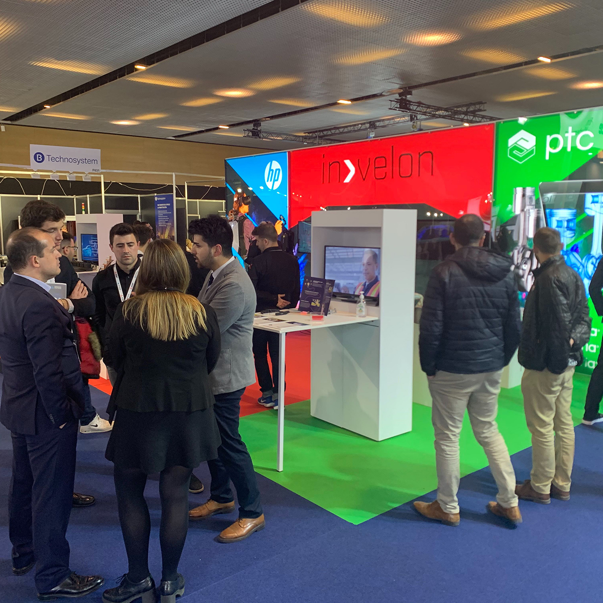 InvelonTech's tweet photo. Cerramos otra participación en #AF2020 con muy buen sabor de boca, con visitas muy especiales, ¡y con muchísimas ganas de repetir! 💪 Esperamos que hayáis disfrutado tanto como nosotros, mostrándoos los equipos profesionales de #VR y #AR de @HP😉 https://t.co/RkM5JlReex
