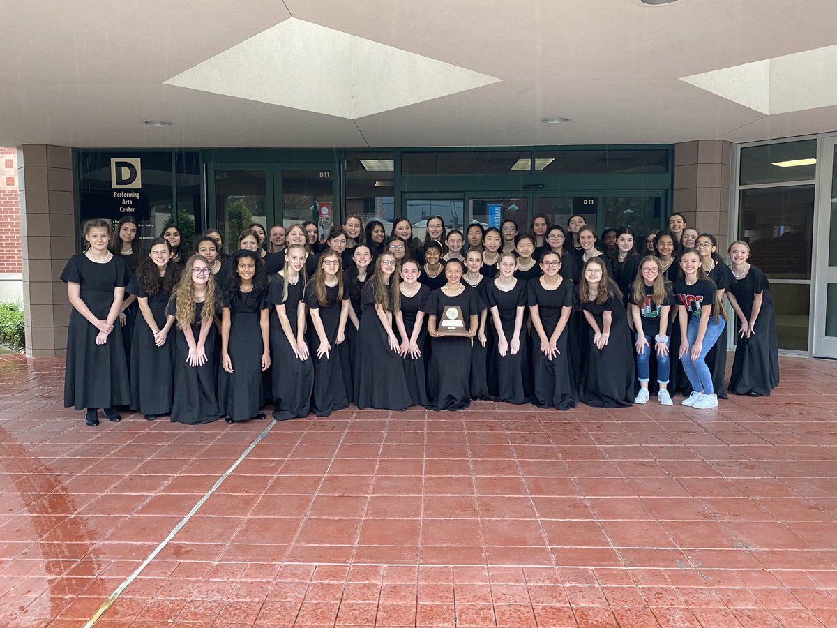 McCullough JH Choir tweet media