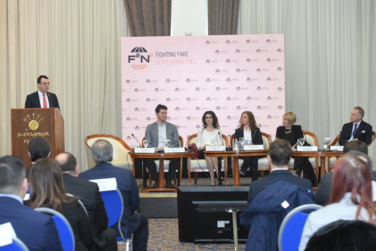 MOSTmk's tweet photo. Во тек панел-дискусија на една од најактуелните теми во моментов во светот - Штетното влијание на дезинформациите. Дискусии за начините на ширење на дезинформативните наративи и препораки за справување со ваквите штетни практики.
#fakenews https://t.co/HJwAe8iuUj