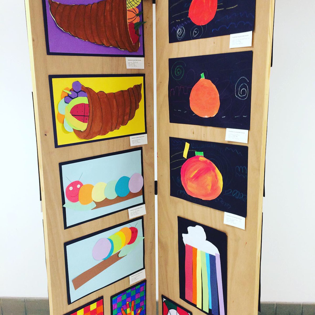 PocaArt_Martin's tweet photo. Photos from the YAM Art Exhibit!! POCA students did such awesome work! #POCES #art #fun #Poca https://t.co/uoVBGUq5so