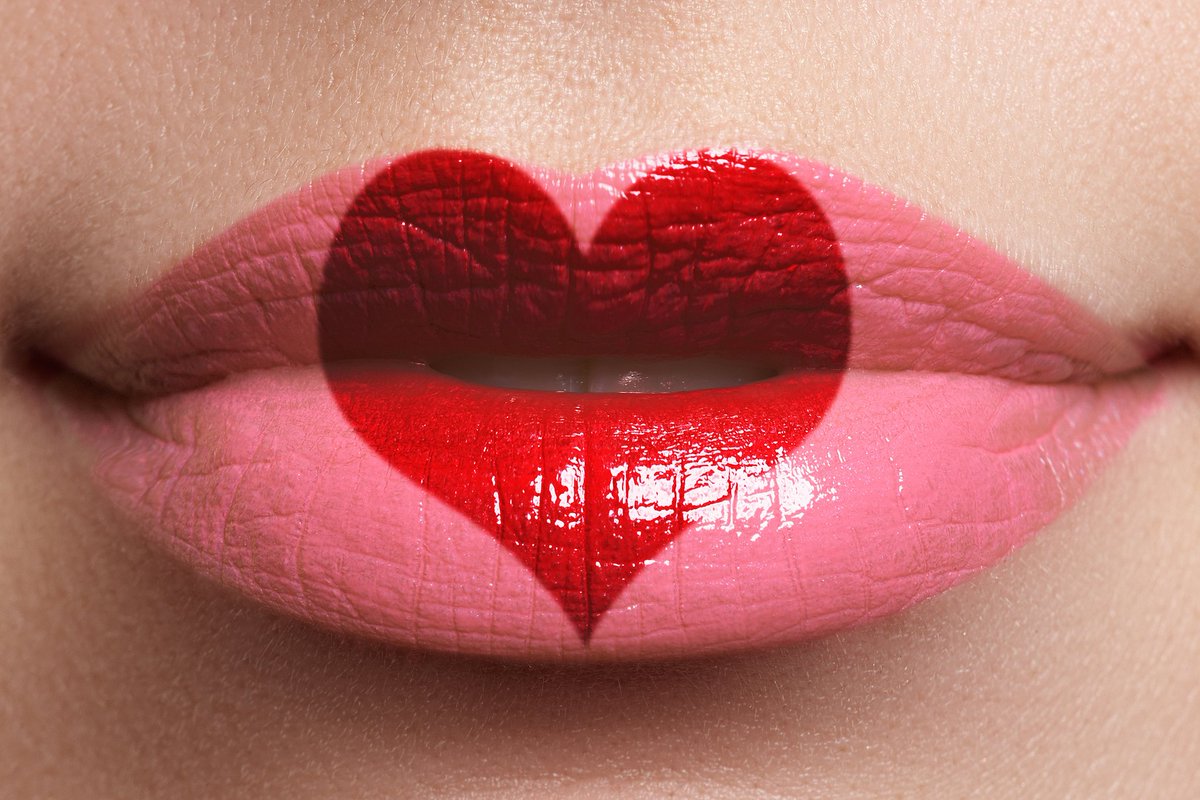 cheekbonebeauty's tweet photo. Happy International
Warrior Women's Day
Flash Sale β‘β‘β‘
Save 20% Off all regular priced items!
CODE: WOMEN20
#lovewarrior #thewarriorcollection #cheekbonebeauty #makeupofawarrior #lipstickwithacause #lipstickmovement #happyinternationalwomensday https://t.co/paLjgDqsVH