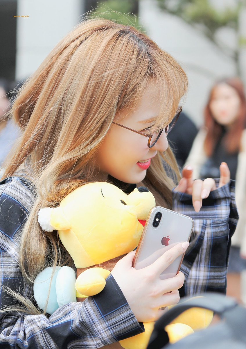 SSWstation's tweet photo. 🍯🧸💙 https://t.co/KXrGr5PbAn