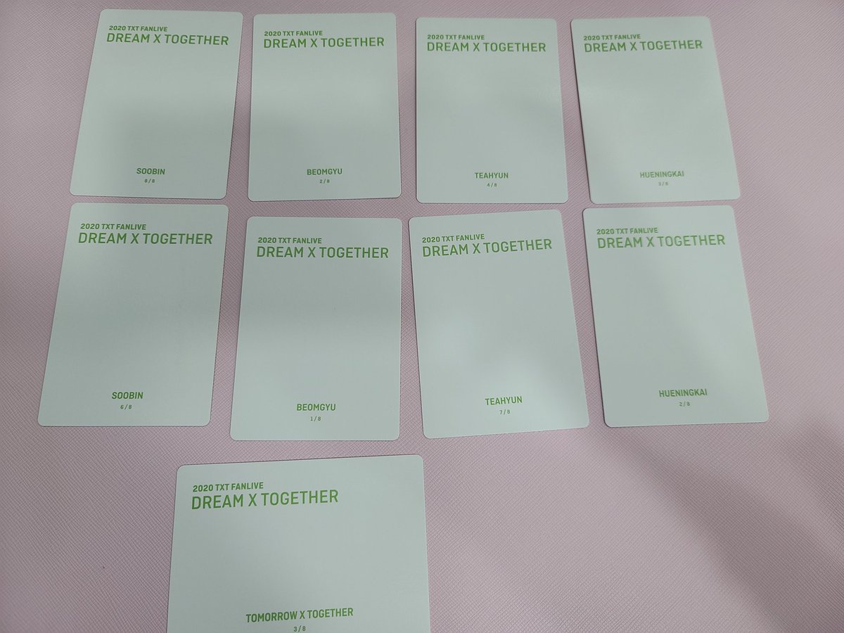 TXT_Yeonjun_moa's tweet image. ■포카교환의 장■
모두 연준이로 구해요~
교환하실 분 디엠 주세용💛💚💙
(사진 위아래 순서)
저: 수빈 8,6
    범규 2,1
    태현 4,7
    휴닝카이 3,2
껌딱지 유닛: 3

모아님❤
연준 1,2,4,6,7,8
유닛 5,6,8
    
#TXT포카교환 #투바투포카교환 #팬라이브포카교환