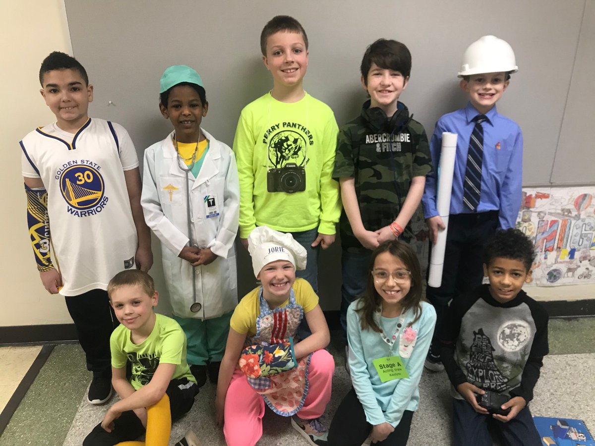 PerryInnovation's tweet photo. 3rd graders dressed up in their future career choices for Career Day today! ❤️ https://t.co/9C67fJUYbu