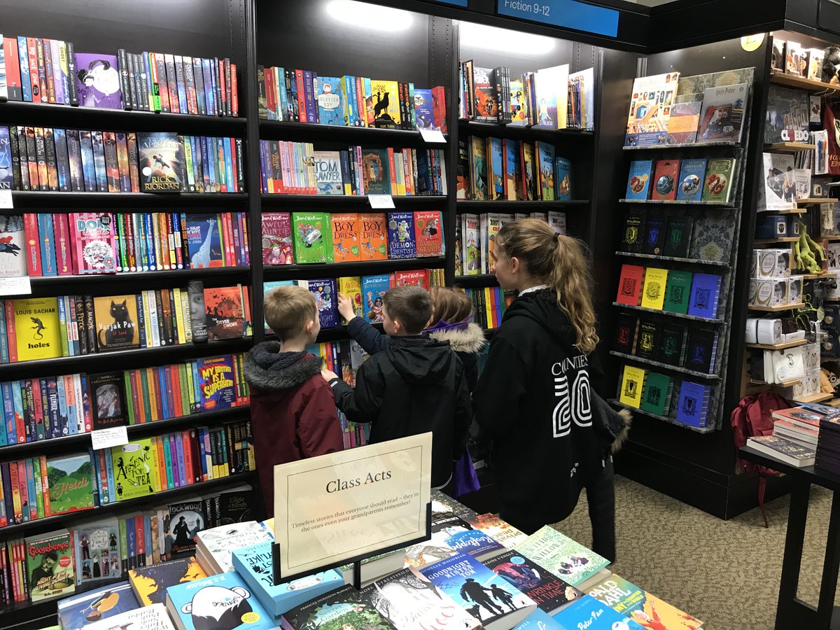 ReptonPrimary's tweet photo. On WBD some of our children were taken to @WaterstoneDerby to pick a book. They behaved perfectly and loved the chance to choose a book from a book shop. The staff at Waterstone's were so welcoming and helpful. Thanks to @ReptonSchool for the use of the minibus for the afternoon. https://t.co/du18WHRBPS