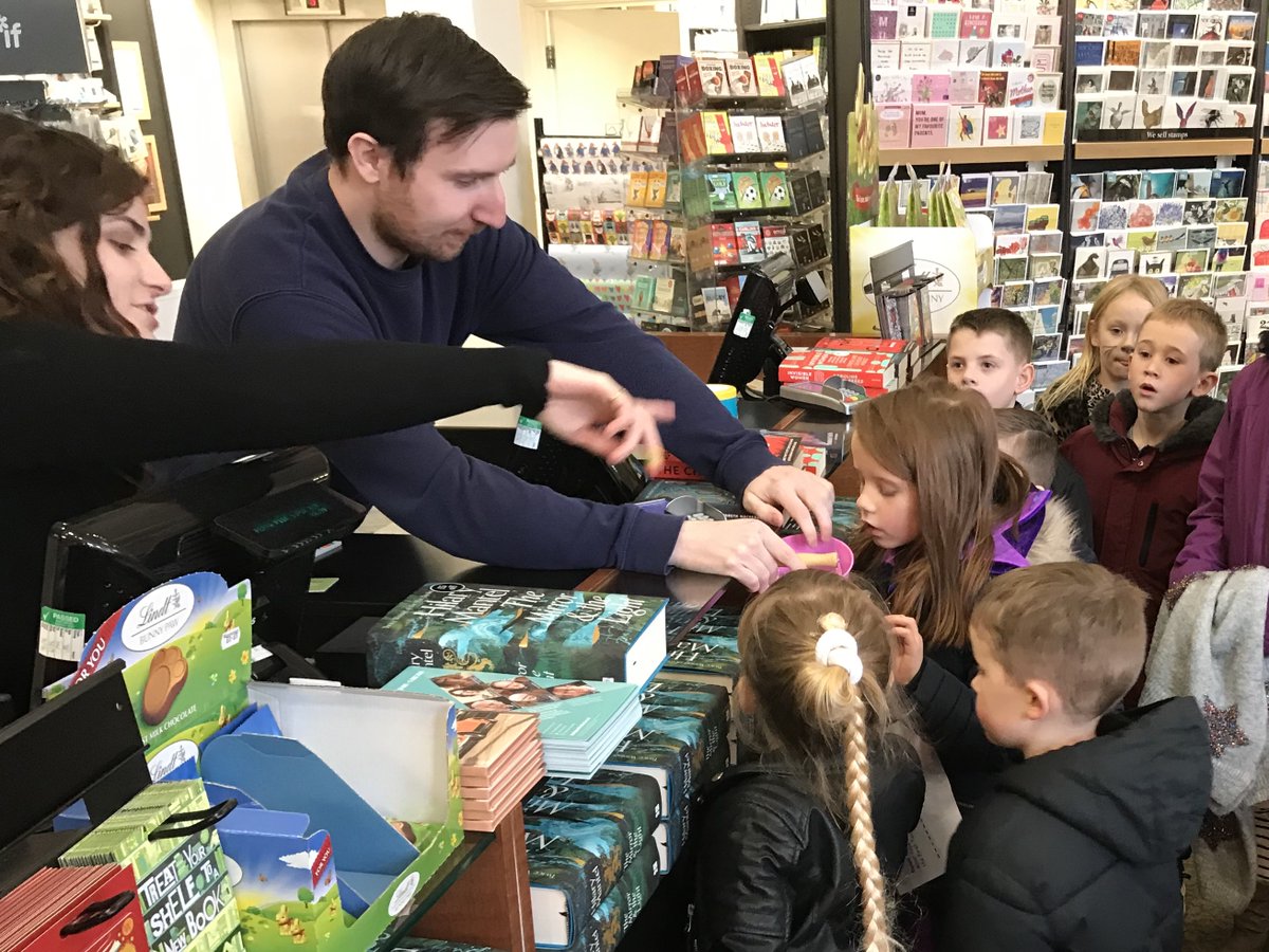 ReptonPrimary's tweet photo. On WBD some of our children were taken to @WaterstoneDerby to pick a book. They behaved perfectly and loved the chance to choose a book from a book shop. The staff at Waterstone's were so welcoming and helpful. Thanks to @ReptonSchool for the use of the minibus for the afternoon. https://t.co/du18WHRBPS