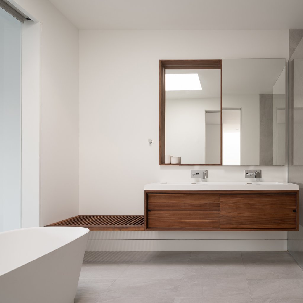 WETSTYLE's tweet photo. This is what we call a perfect bathroom | Products: Cube sink &amp; Straight tub | Credits: Rapahel Thibodeau photograph &amp; Natalie Dionne Architecture | Location: Montreal, QC 

https://t.co/lLKDiYGBcs

#bathroomgoals #wetstyle #wetstylehome #bathroomdesign #bathroominspo #homedecor https://t.co/Dr77Os7QQG