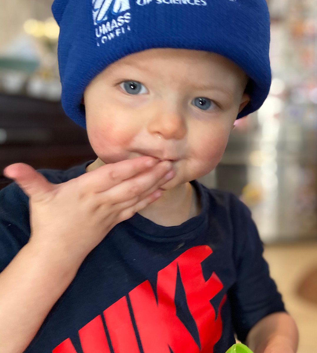 KCSciences_UML's tweet photo. Someone’s ready for the KCS Free Skate today! 2-4 pm @TsongasCenter . Hopefully we will see you there! #amonentofscience #bladesofglory #bringyourkids #springbreakkickoff #alumni https://t.co/pQMzeVj9DK