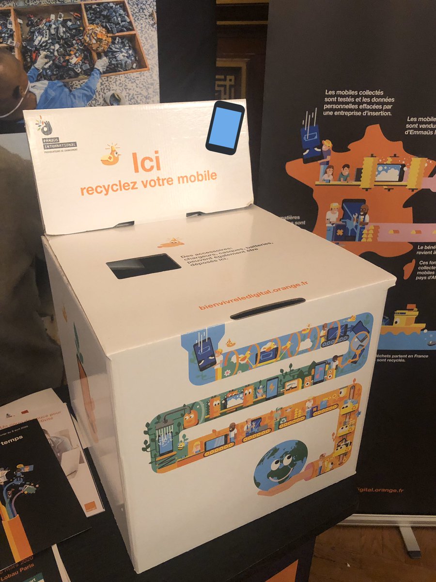 LabBercy's tweet photo. 💡idée inspirante du jour 💡: cette boite « recyclage des mobiles »...
100 millions de mobiles usagers dorment dans nos tiroirs... à nos marques, prêts, recyclons...
Une idée pour notre @LabBercy 🌱📱 https://t.co/pDbIAkJkP5