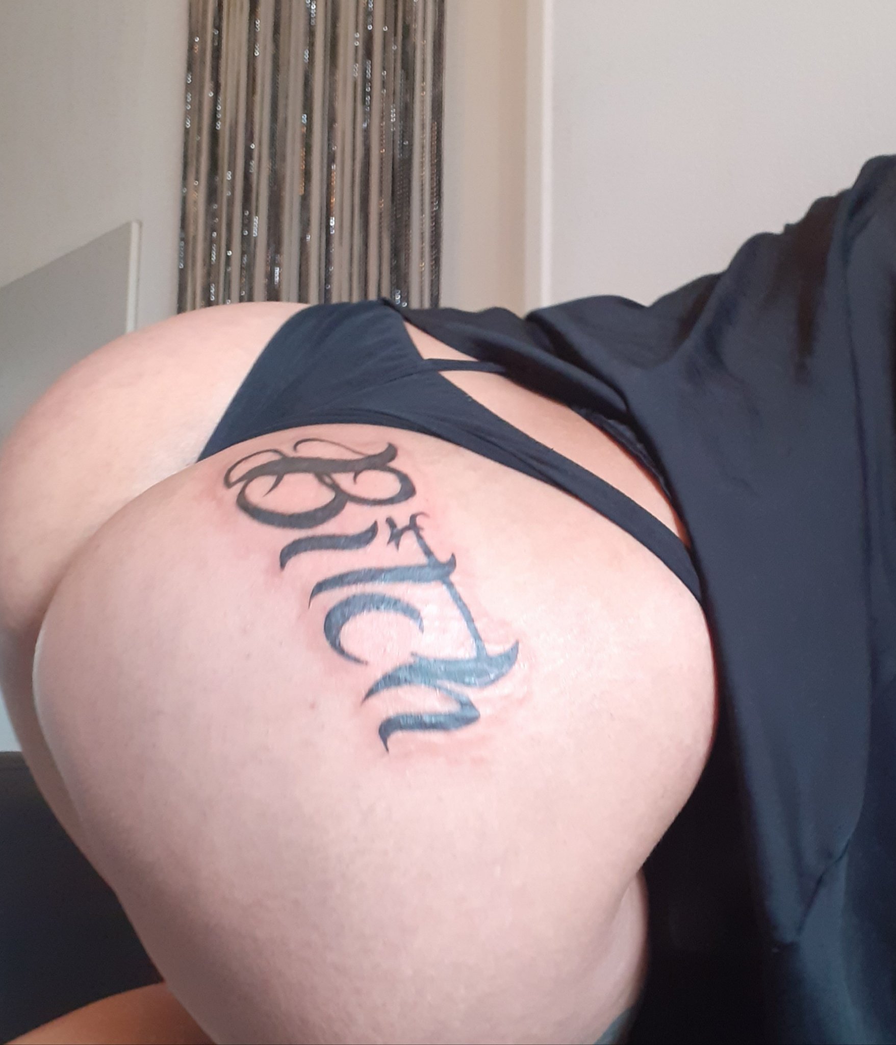 New tatoo https://t.co/ySKWjmiP17