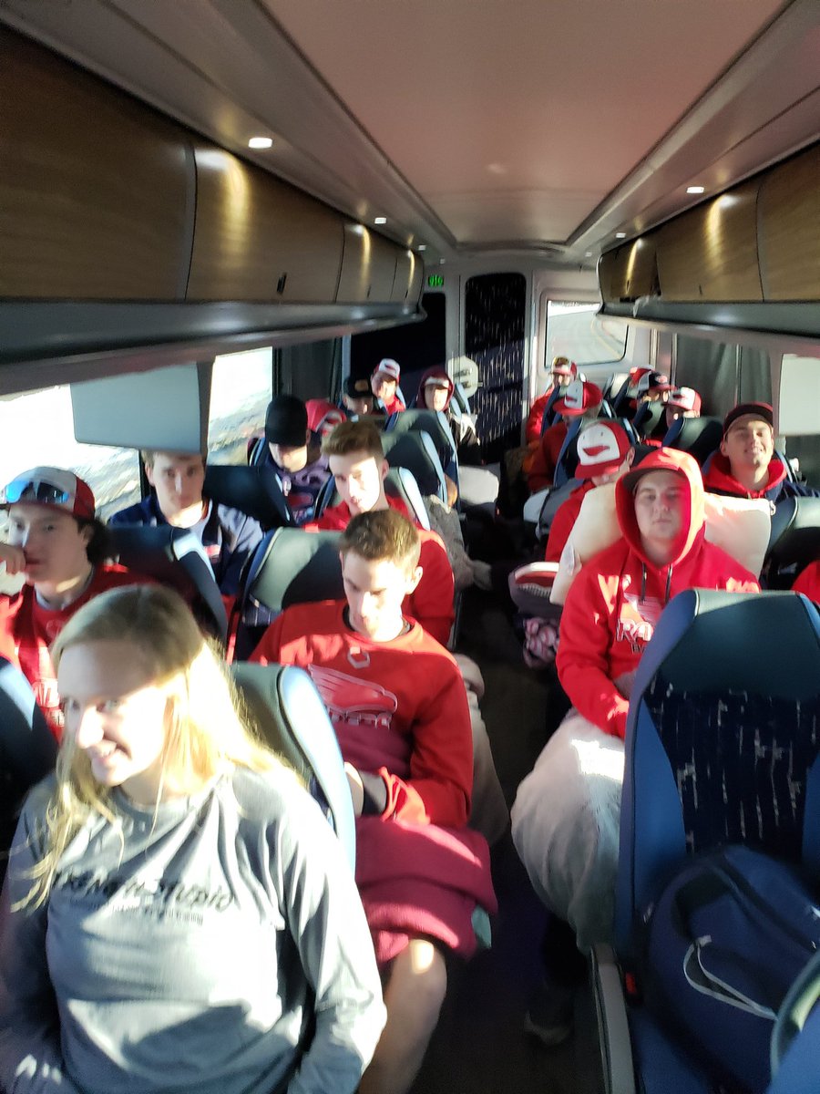 CLC_Baseball's tweet photo. And we are off!!! https://t.co/BeihEbuZP8