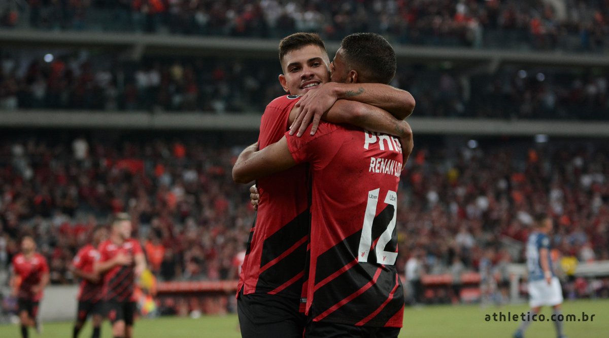 AthleticoPR's tweet photo. De novo juntos, agora na Seleção! 
🇧🇷 Parabéns, @brunoog97 e @renan_lodi! 
É a piazada do Caju! https://t.co/QNduez8iWx