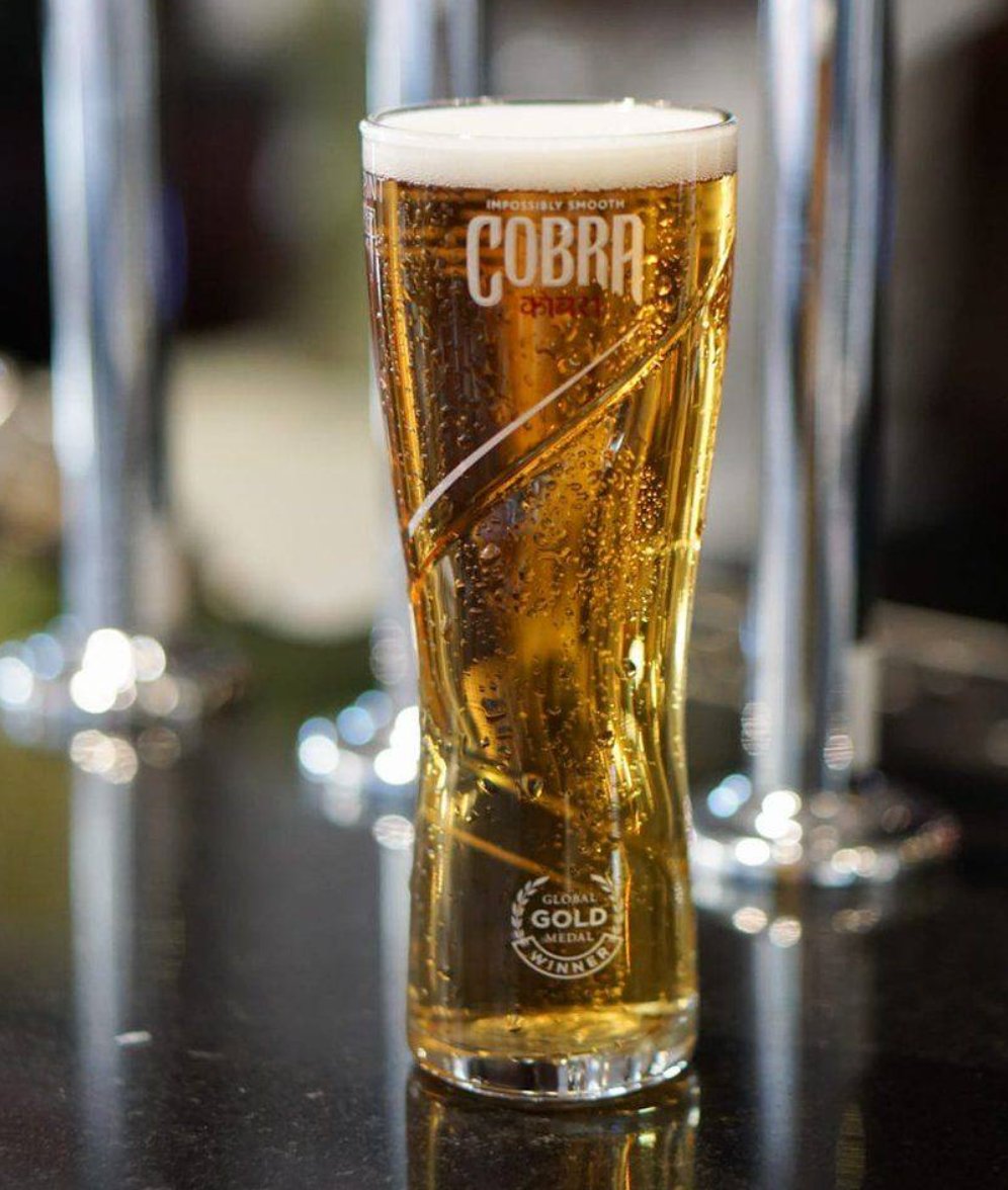 ArneroRest's tweet photo. It's Friday and as always the perfect time to treat yourself to a delicious curry and refreshing beer. Beer not your thing? We have a great selection of wines and cocktails and a wide range of non alcoholic drinks to enjoy as well 🍹 🍺 🥂 🥃 https://t.co/mJEL00AU0a