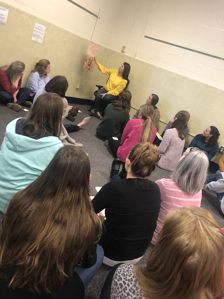 Educators thinking deeply about how to truly engage students in meaningful &amp; authentic conversations through book clubs 📚