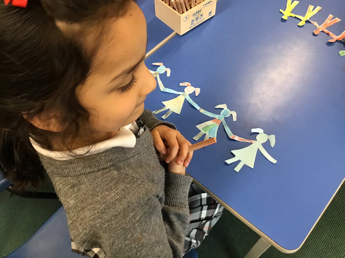 YMS_Reception's tweet image. Inspired by The Paper Dolls story by Julia Donaldsonin CIA time
#EYFS #CIA