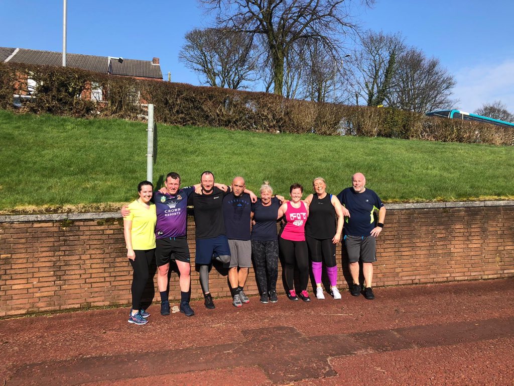 bg_centre's tweet photo. Friday 6am and 10am Bootcamp smashed!! 💪🏼

We’re back tonight with our last class of the day 6pm Bootcamp 🔥 

To get yourself booked on message us and pay just £4 on the door. 

#TEAMGOULDING 🦁 https://t.co/DcAFsXVxlb
